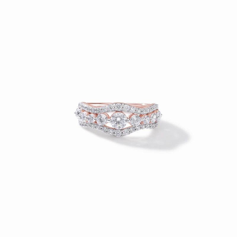 Extravagant Sparkle Ring