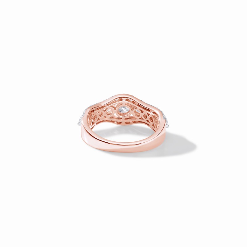 Extravagant Sparkle Ring