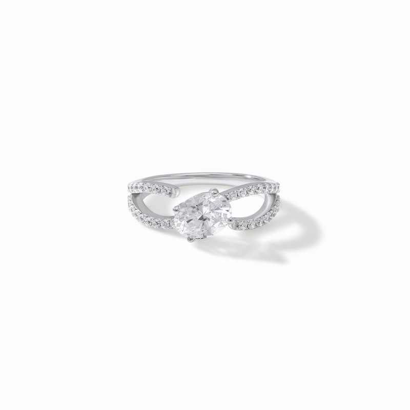  Akimbo Oval Open Ring 