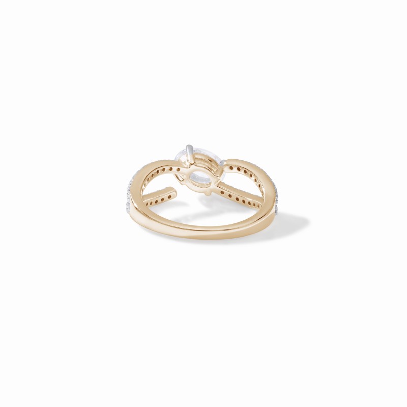  Akimbo Oval Open Ring 
