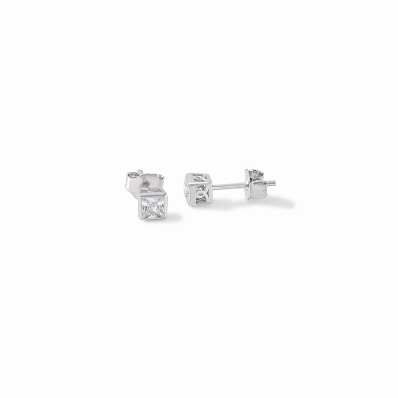 Bezel princess Studs